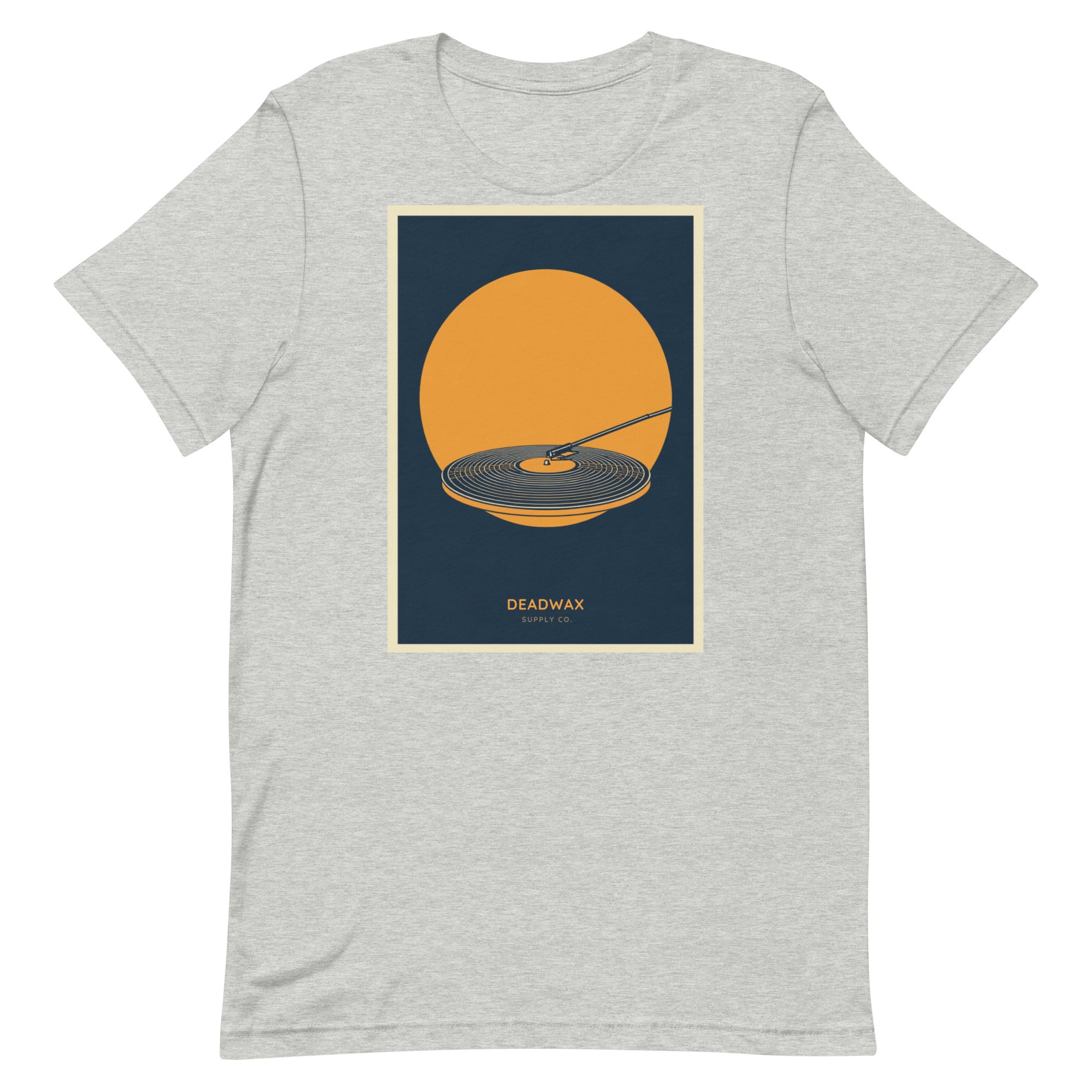 Deadwax Tonearm Tee in grey – vinyl record collector t-shirt with tonearm and record logo