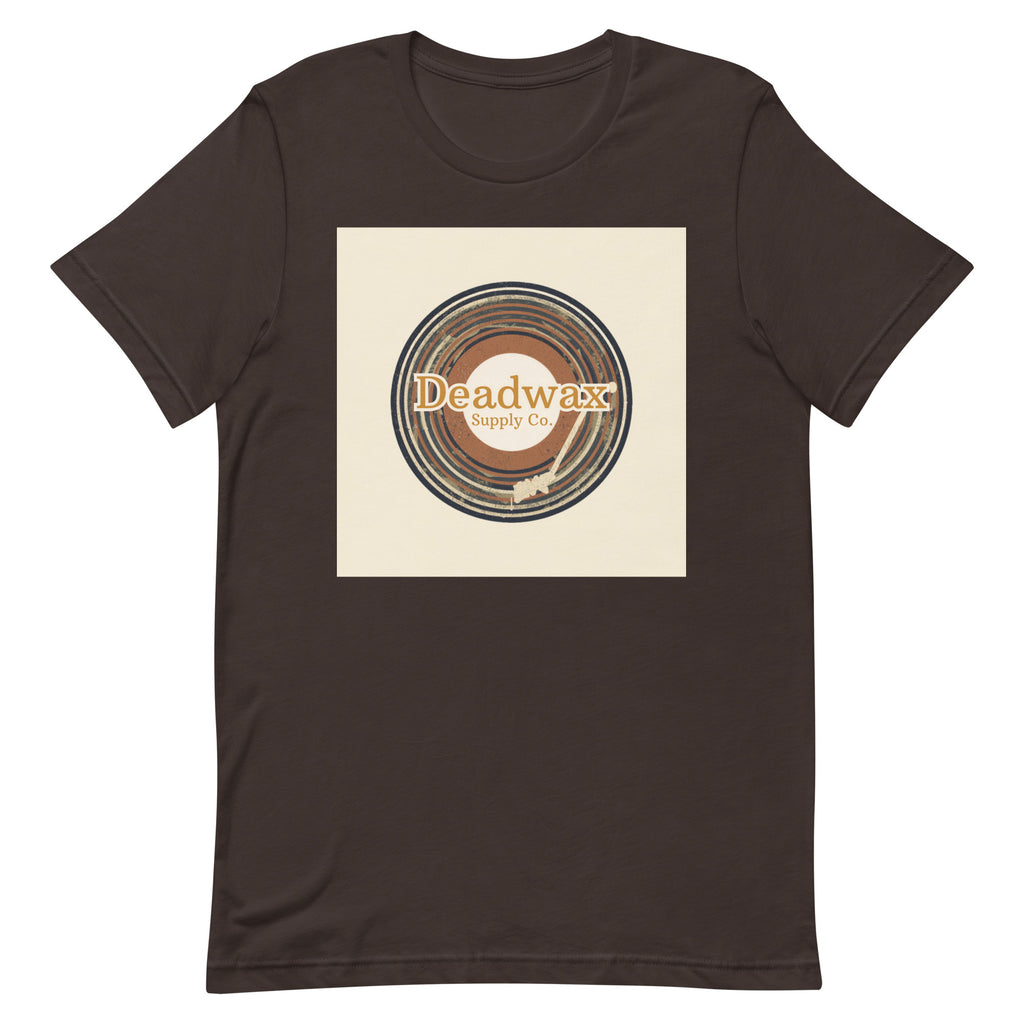 Deadwax Tonearm Tee in brown – vinyl record collector t-shirt with tonearm and record logo