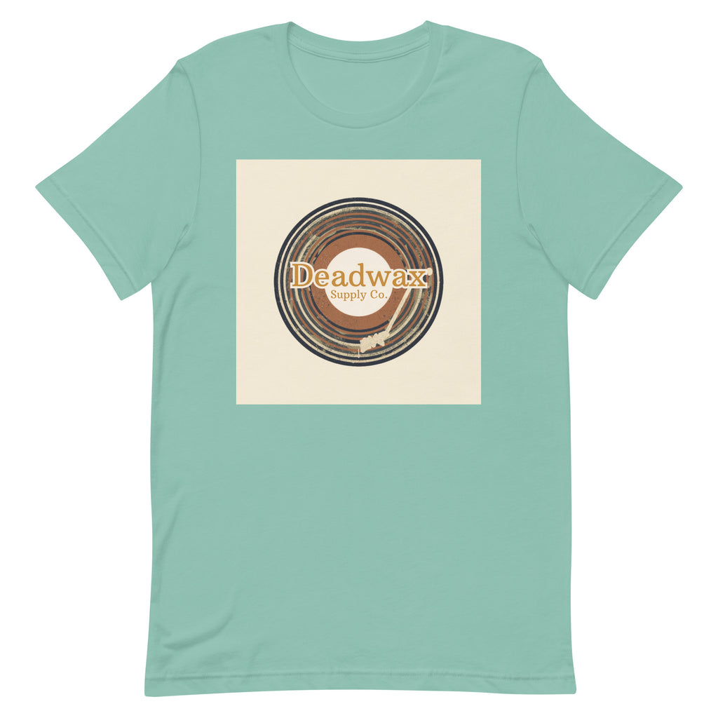 Deadwax Tonearm Tee in dusty blue – vinyl record collector t-shirt with tonearm and record logo