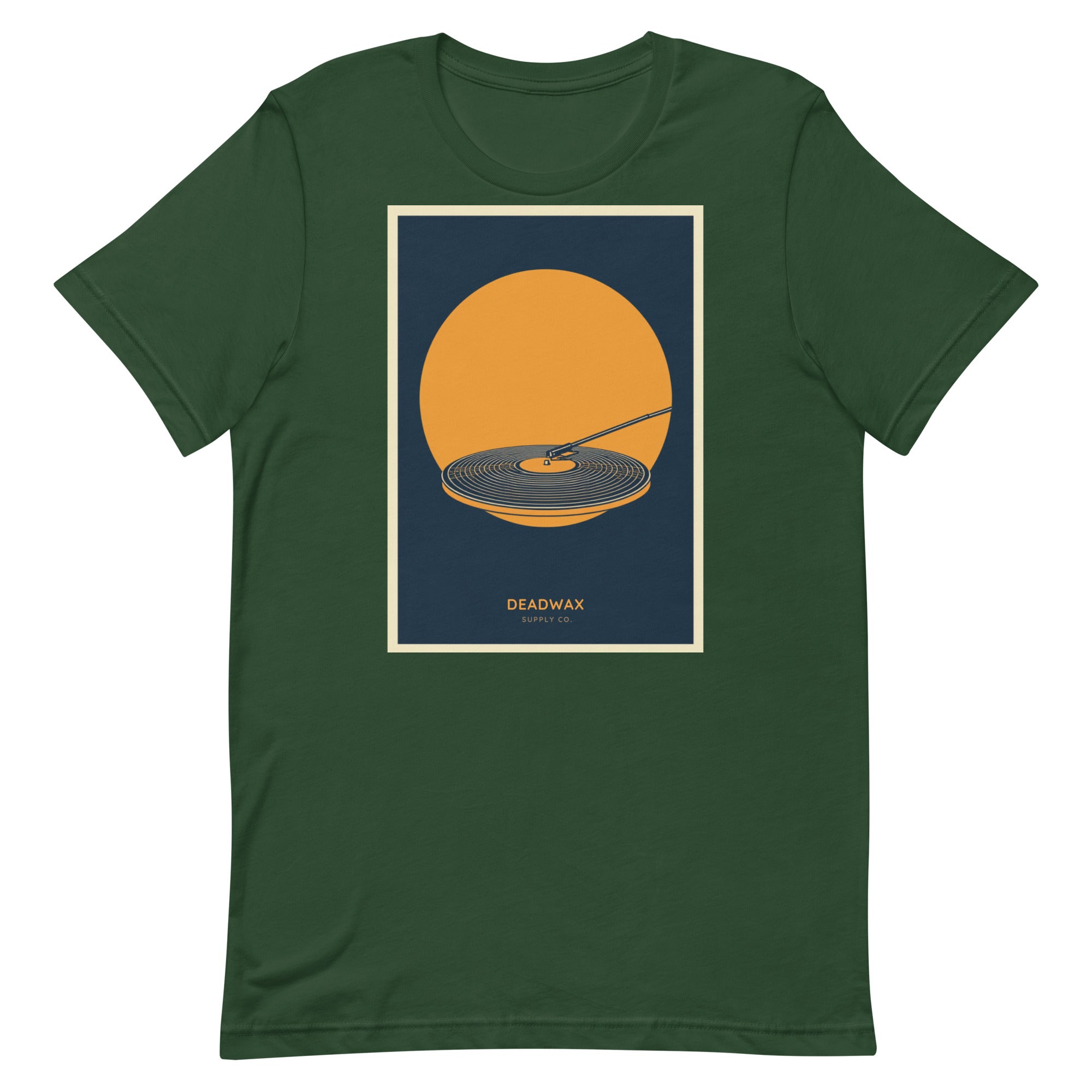 Deadwax Tonearm Tee in forest – vinyl record collector t-shirt with tonearm and record logo