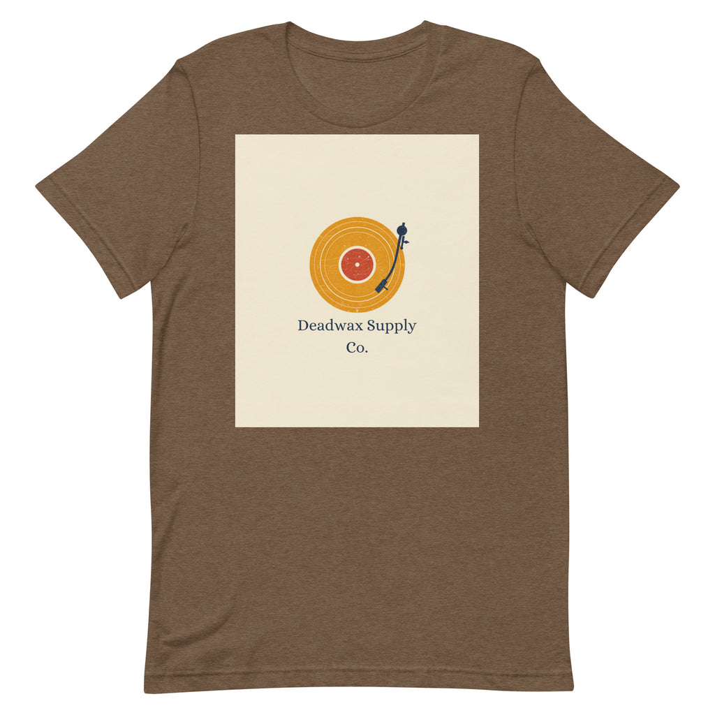 Deadwax Tonearm Tee in heather brown – vinyl record collector t-shirt with tonearm and record logo