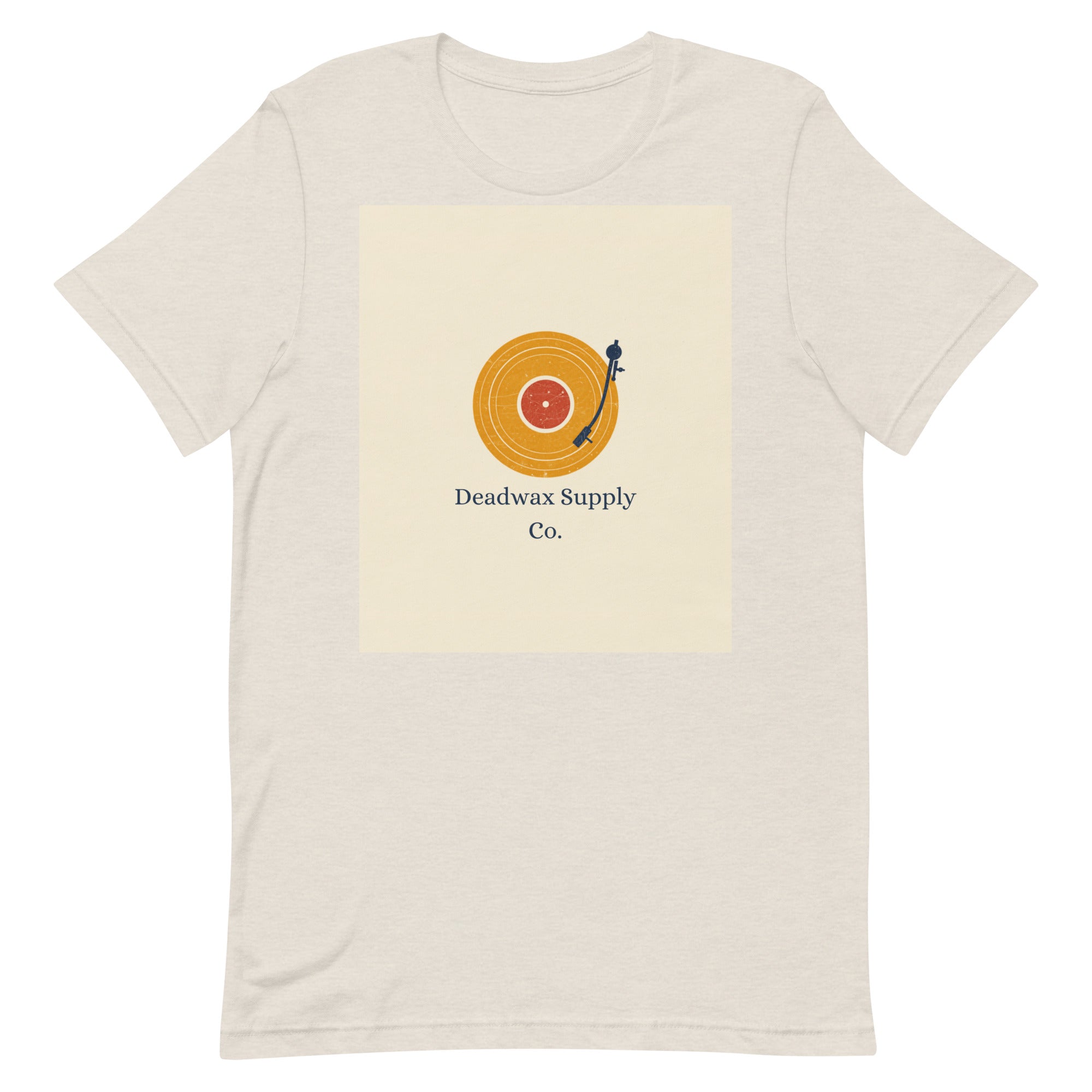 Deadwax Tonearm Tee in heather dust – vinyl record collector t-shirt with tonearm and record logo