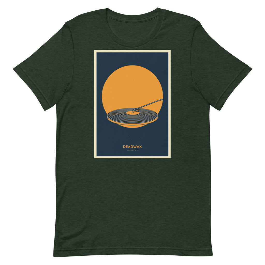 Deadwax Tonearm Tee in heather emerald – vinyl record collector t-shirt with tonearm and record logo