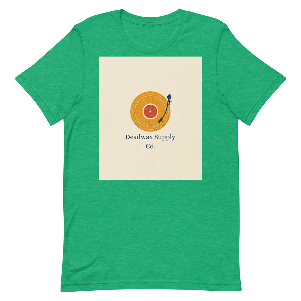 Deadwax Tonearm Tee in heather kelly – vinyl record collector t-shirt with tonearm and record logo