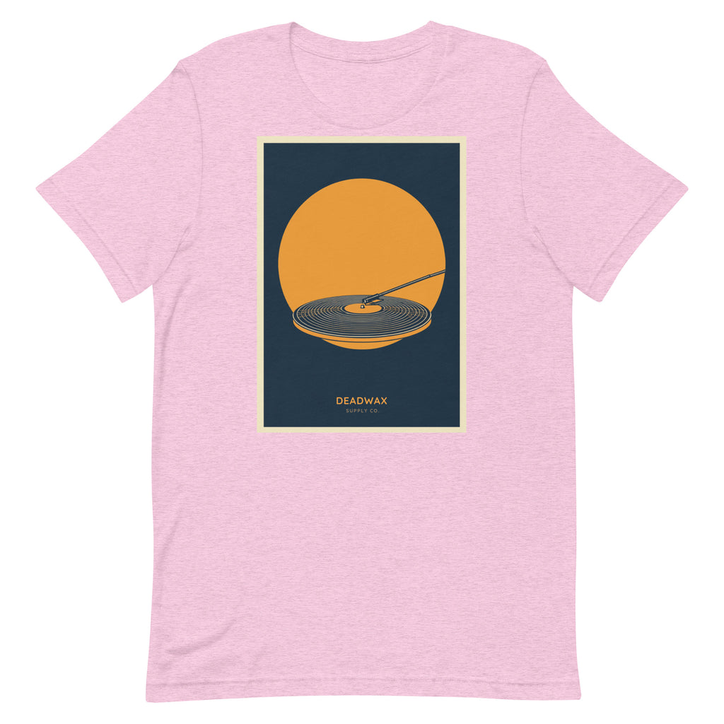 Deadwax Tonearm Tee in heather prism lilac – vinyl record collector t-shirt with tonearm and record logo