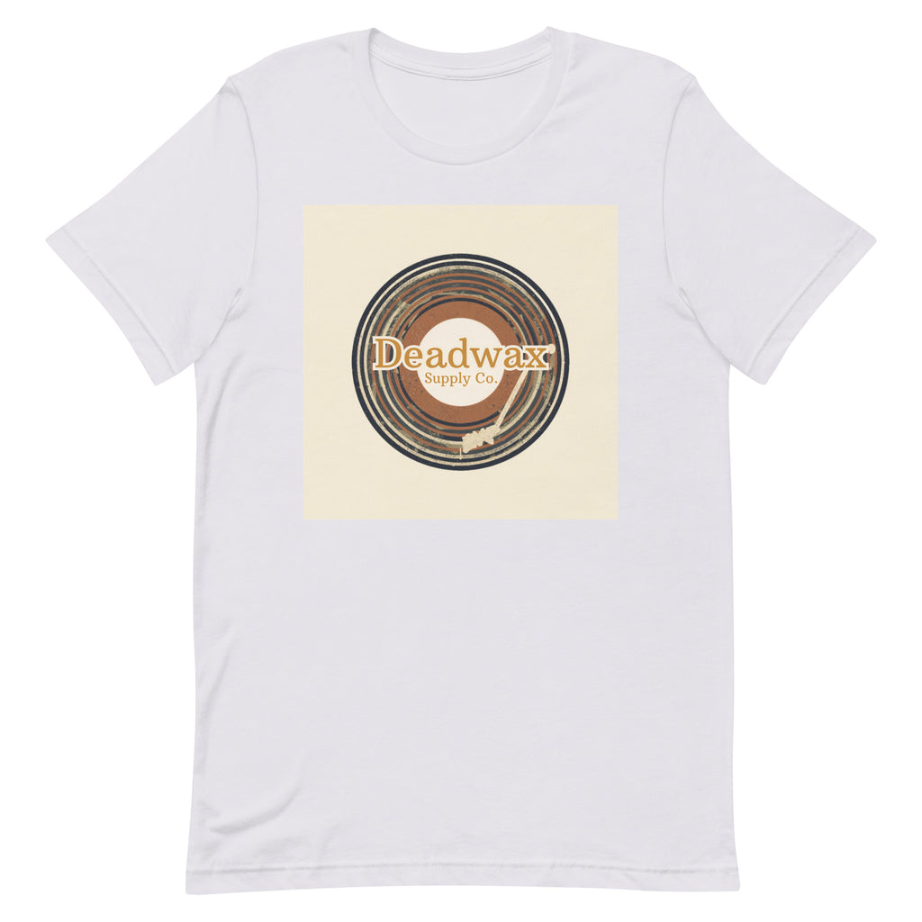 Deadwax Tonearm Tee in lavender dust – vinyl record collector t-shirt with tonearm and record logo
