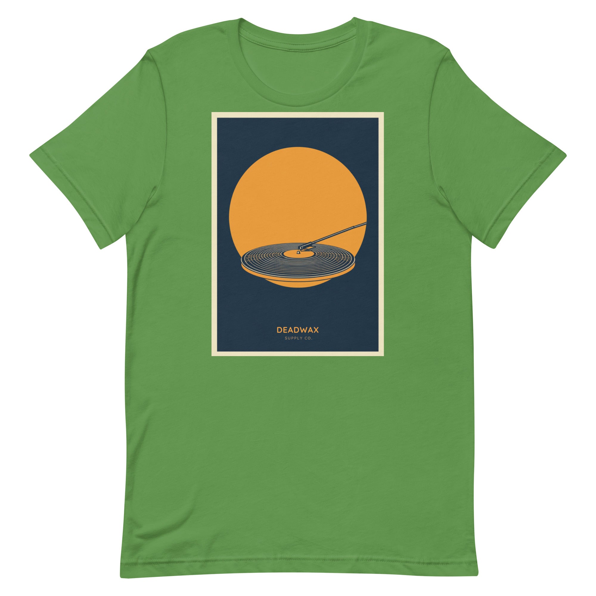 Deadwax Tonearm Tee in leaf – vinyl record collector t-shirt with tonearm and record logo