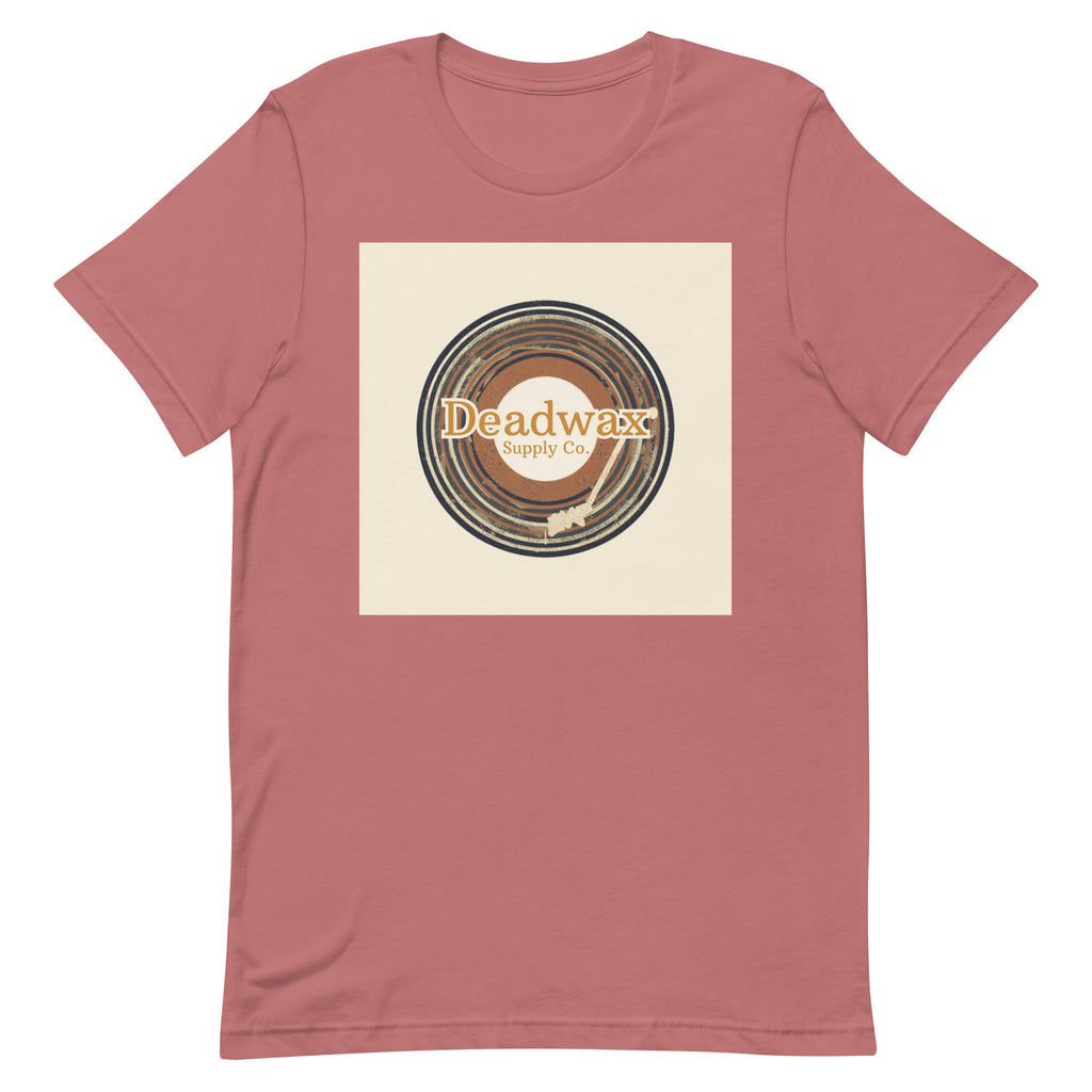 Deadwax Tonearm Tee in mauve – vinyl record collector t-shirt with tonearm and record logo