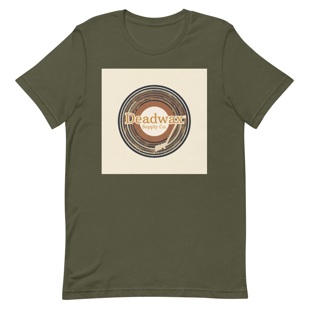 Deadwax Tonearm Tee in military green – vinyl record collector t-shirt with tonearm and record logo