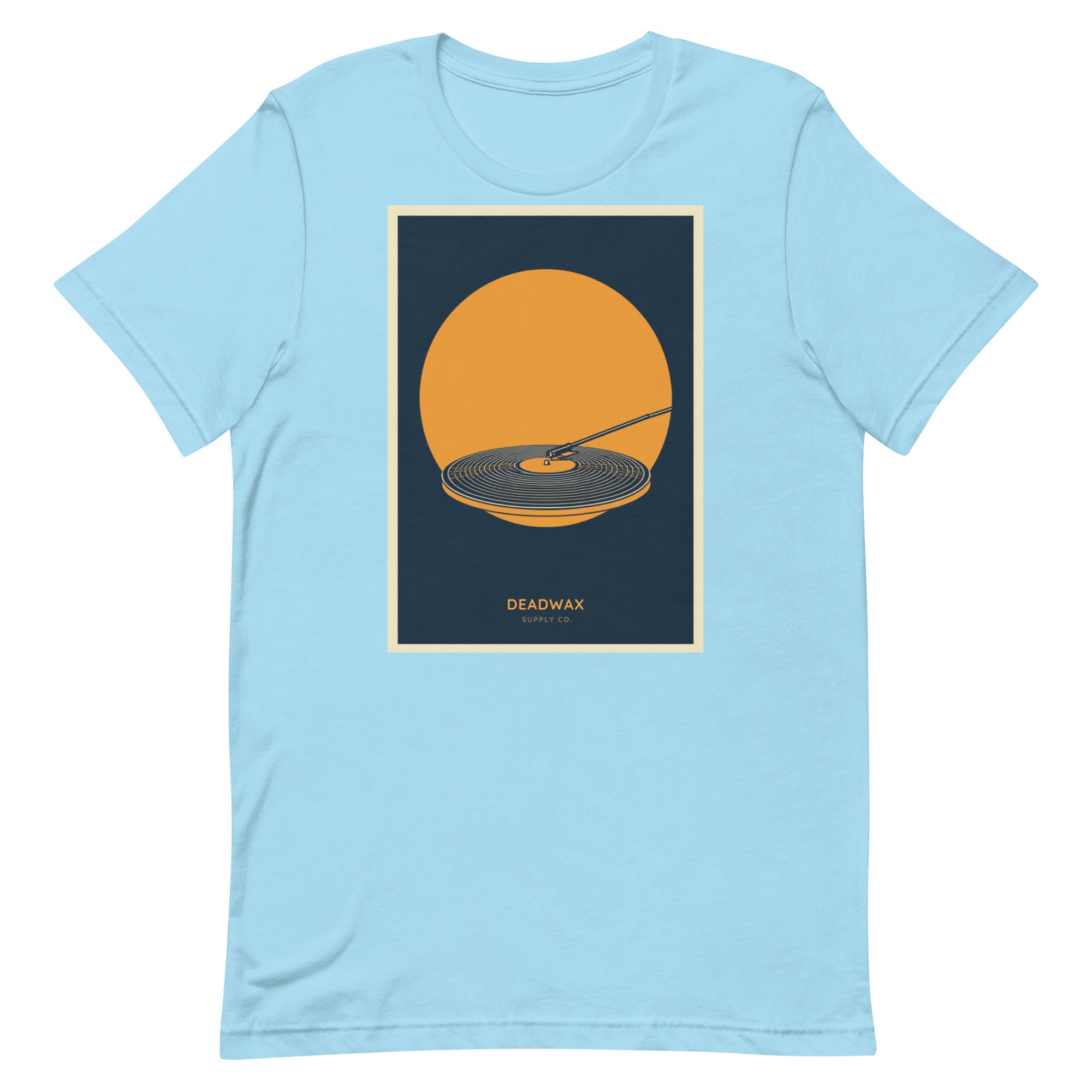 Deadwax Tonearm Tee in ocean blue – vinyl record collector t-shirt with tonearm and record logo