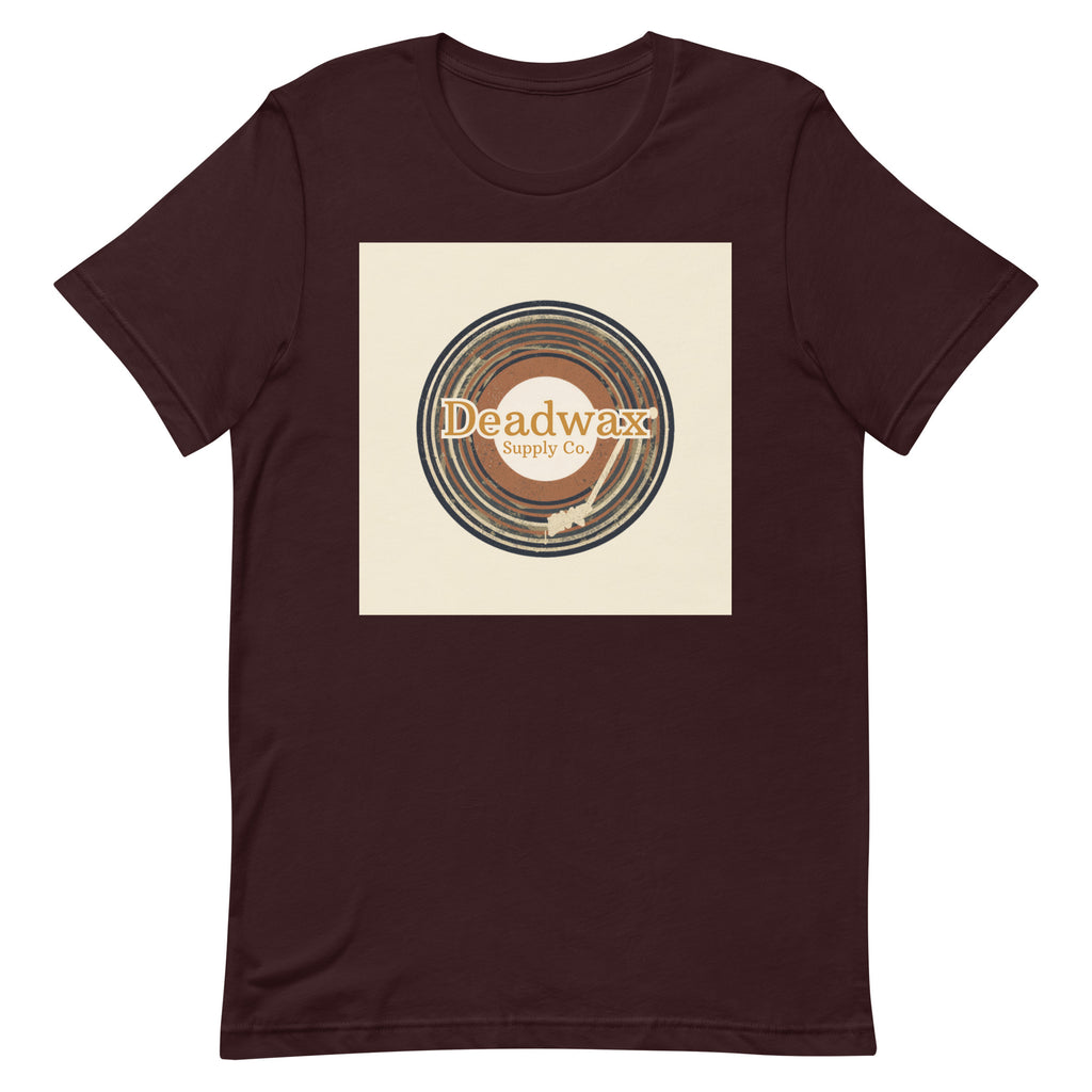 Deadwax Tonearm Tee in oxblood black – vinyl record collector t-shirt with tonearm and record logo