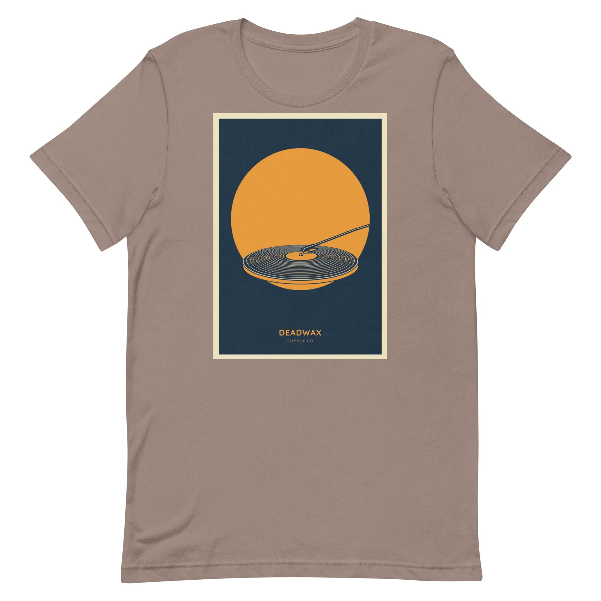 Deadwax Tonearm Tee in pebble – vinyl record collector t-shirt with tonearm and record logo