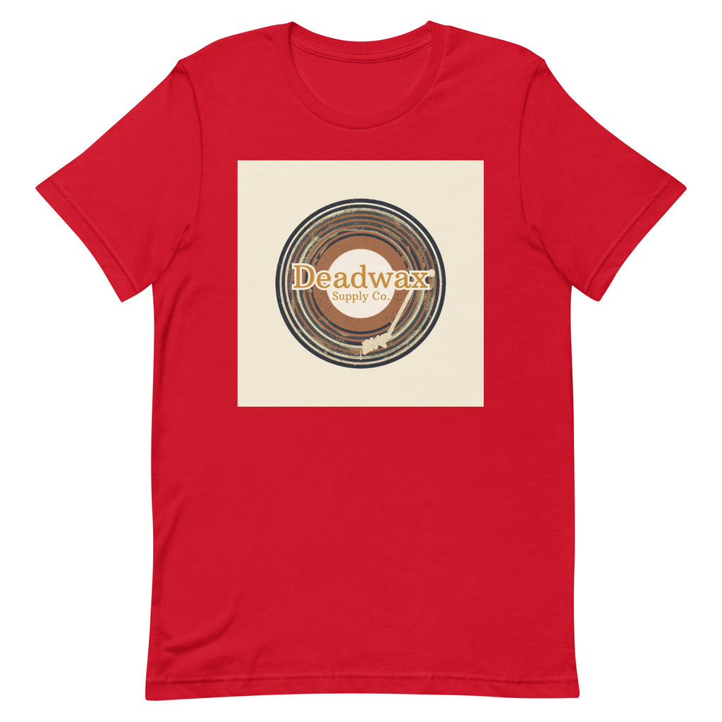 Deadwax Tonearm Tee in red – vinyl record collector t-shirt with tonearm and record logo
