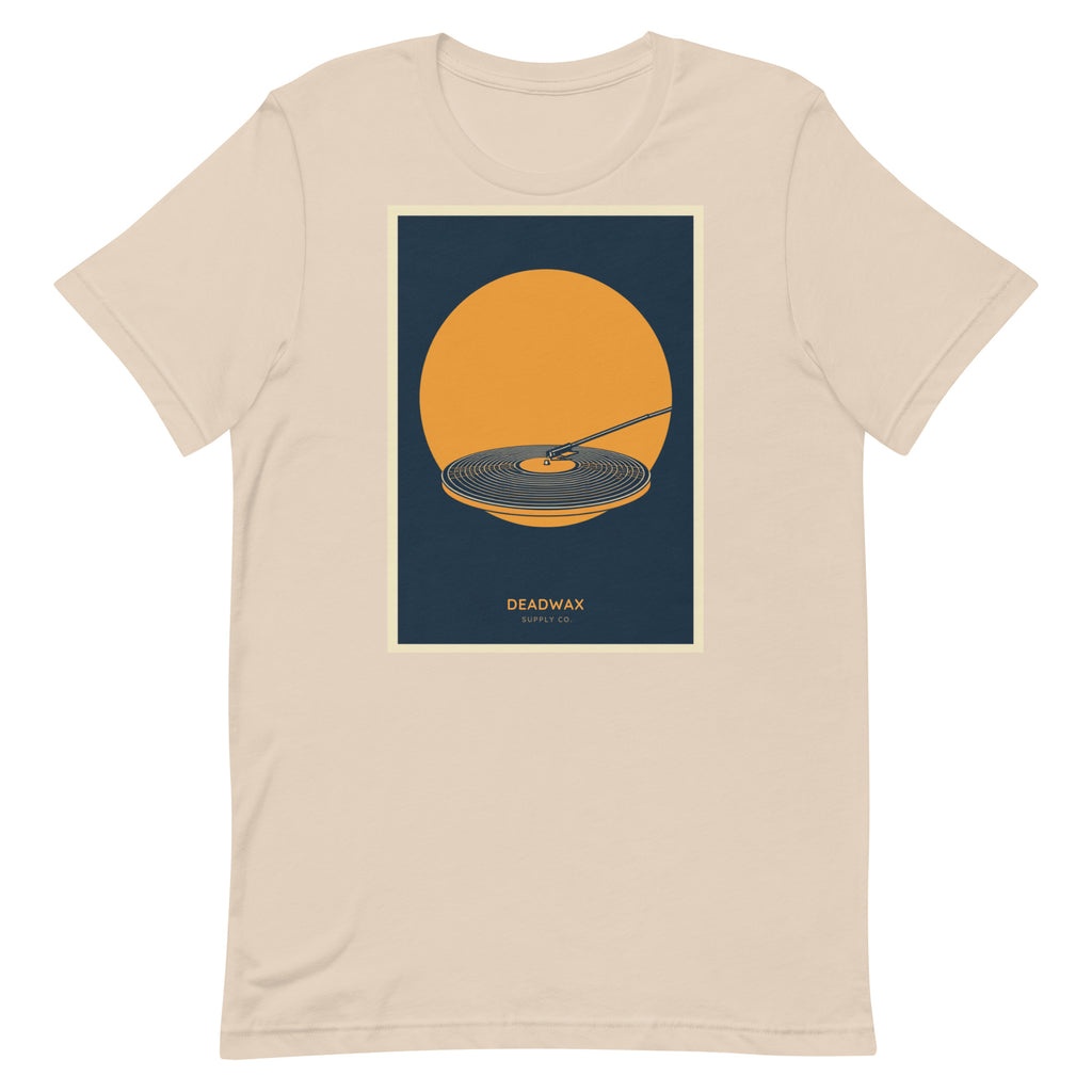 Deadwax Tonearm Tee in soft cream – vinyl record collector t-shirt with tonearm and record logo