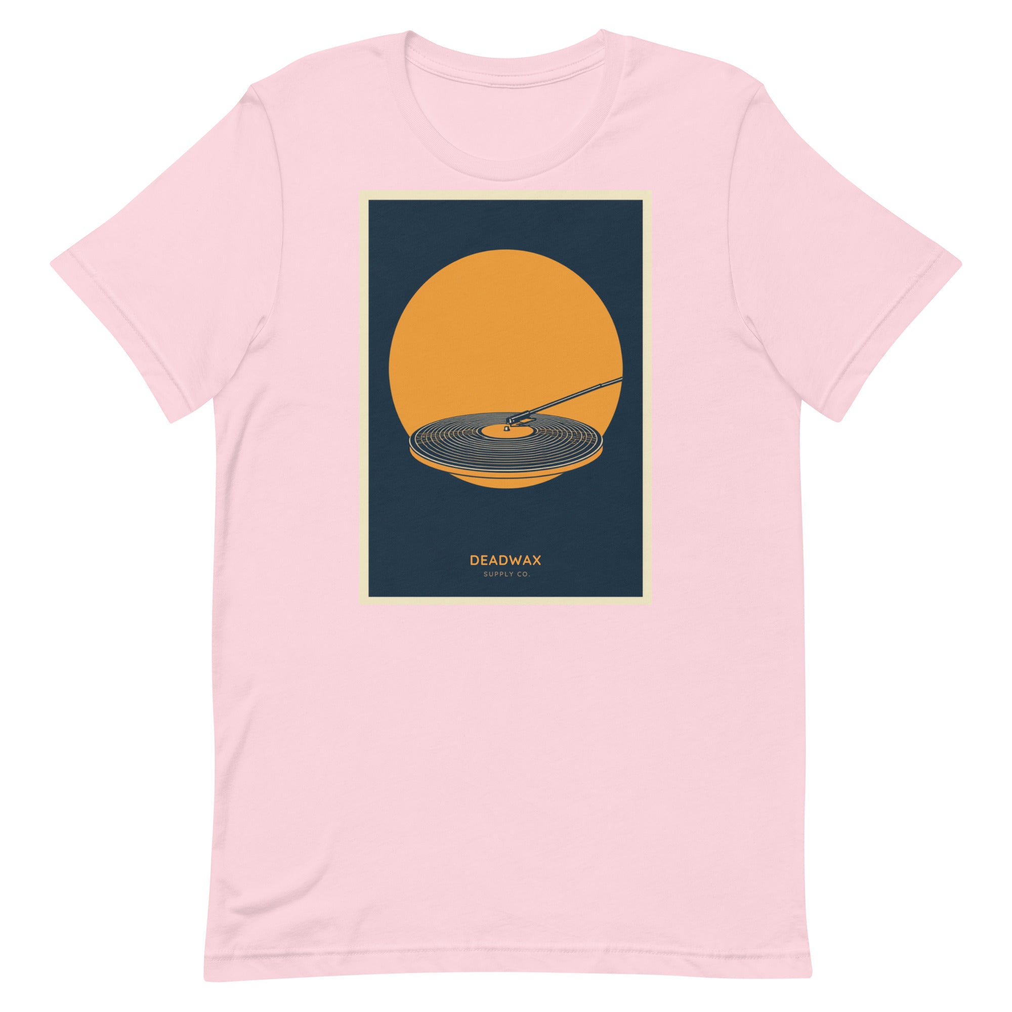Deadwax Tonearm Tee in soft pink – vinyl record collector t-shirt with tonearm and record logo