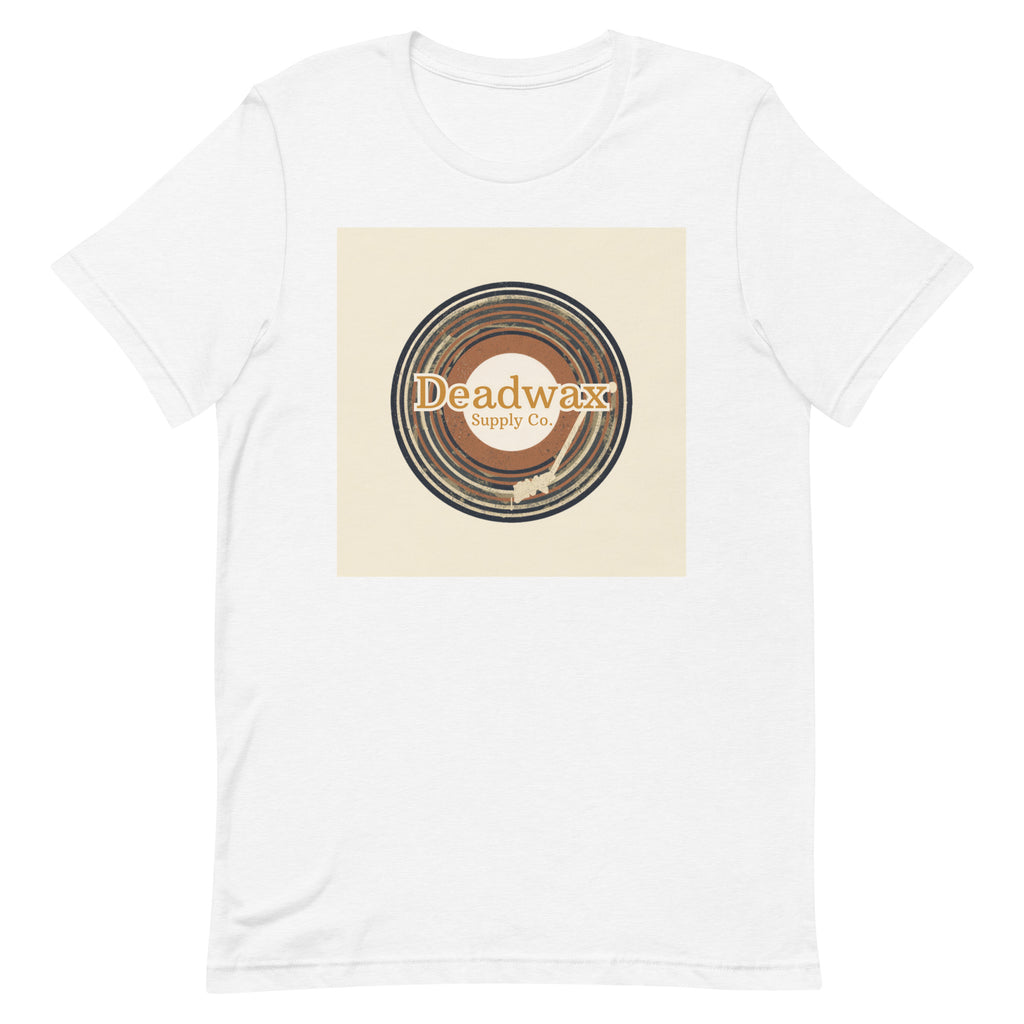 Deadwax Tonearm Tee in solid white blend – vinyl record collector t-shirt with tonearm and record logo