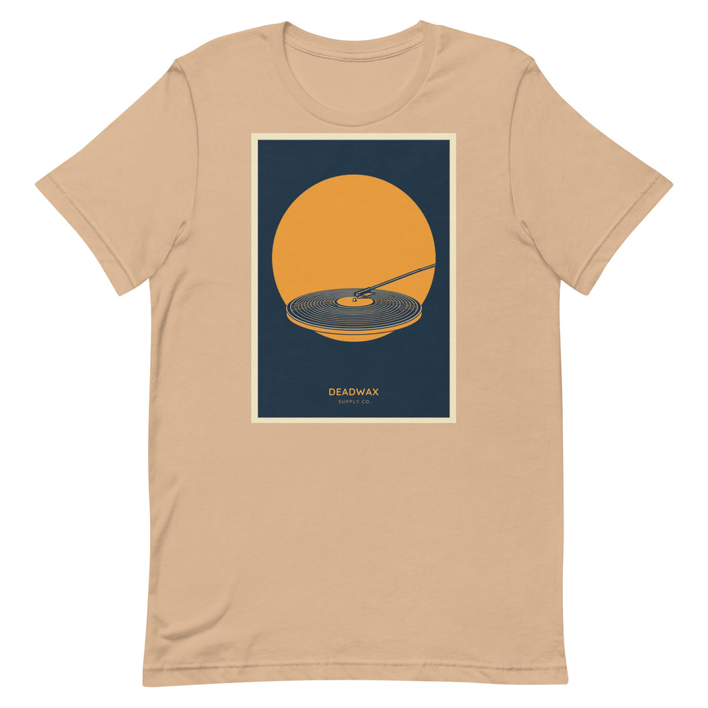 Deadwax Tonearm Tee in tan – vinyl record collector t-shirt with tonearm and record logo