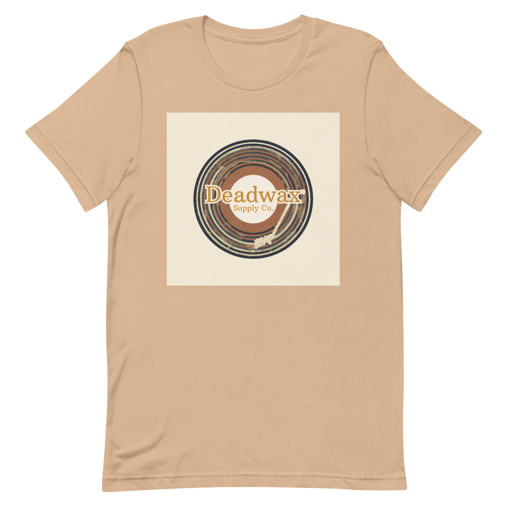 Deadwax Tonearm Tee in tan – vinyl record collector t-shirt with tonearm and record logo